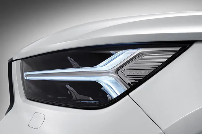 Carzone volvo xc40 Gallery
