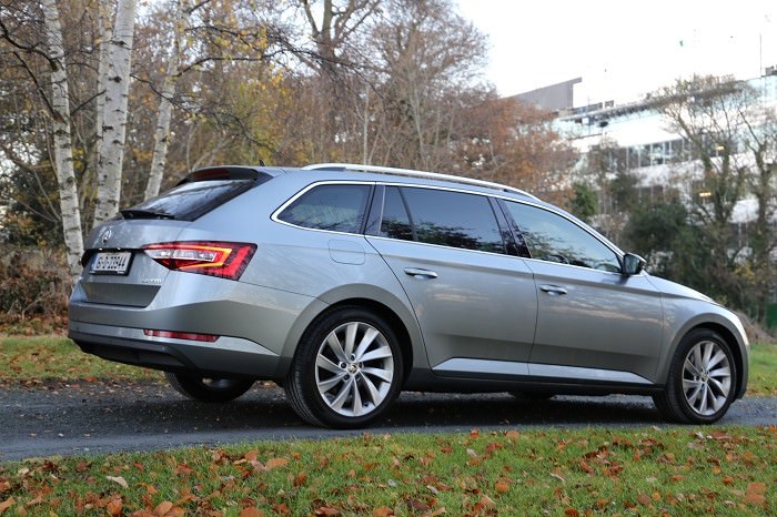 Skoda Superb Estate Rear