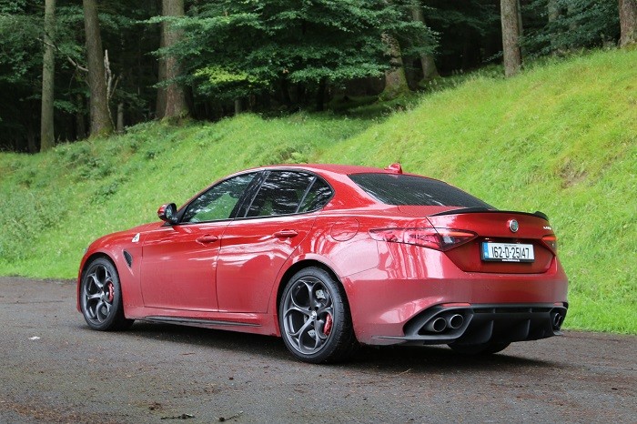 Alfa Romeo Giulia QV Red rear exhaust