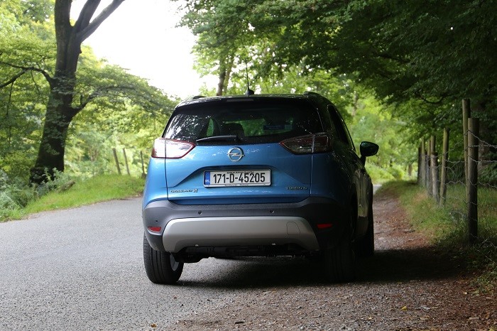 Opel Crossland X rear