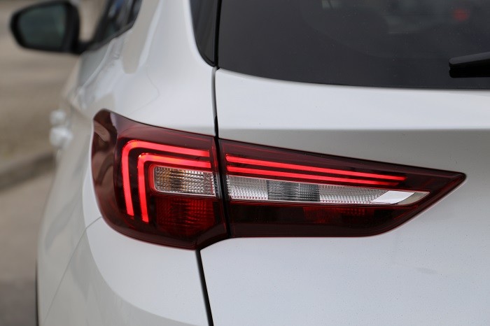 Opel LED light