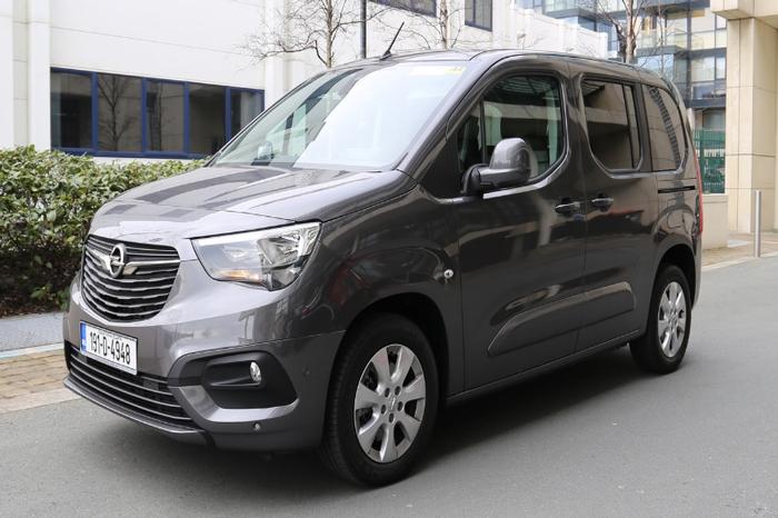 Opel Combo Life 7 Seater