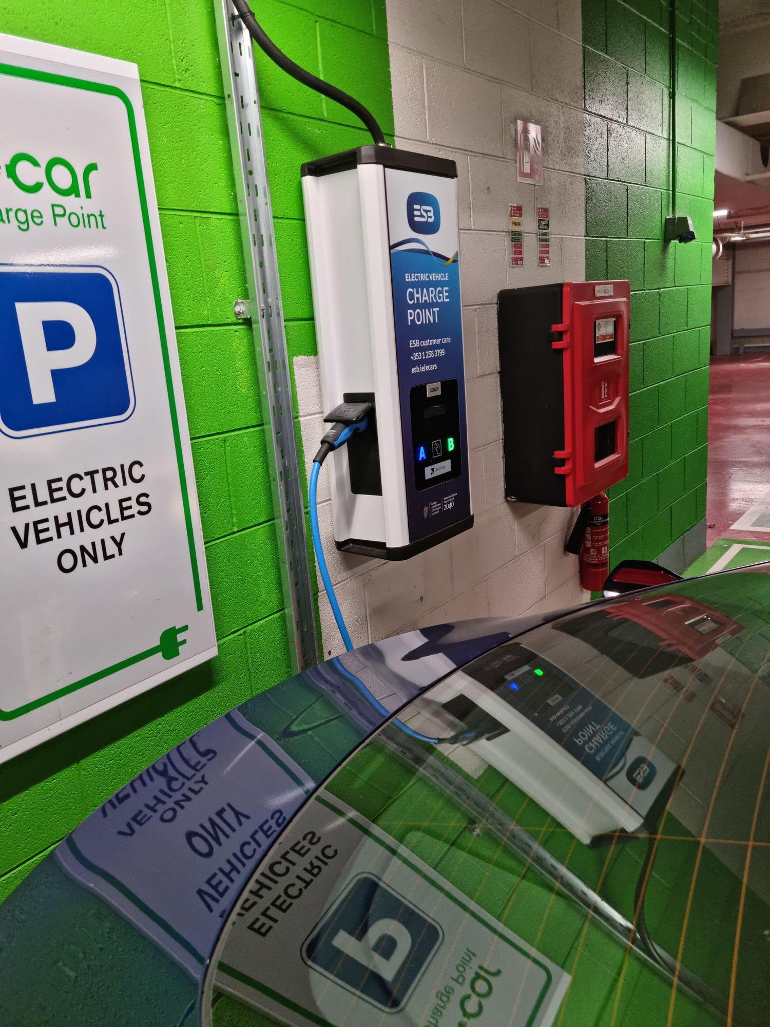 Dundrum Shopping EV Charger