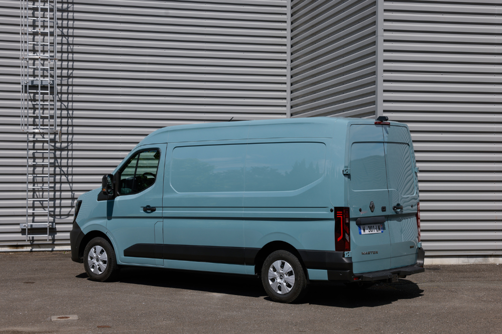 Renault Master Back
