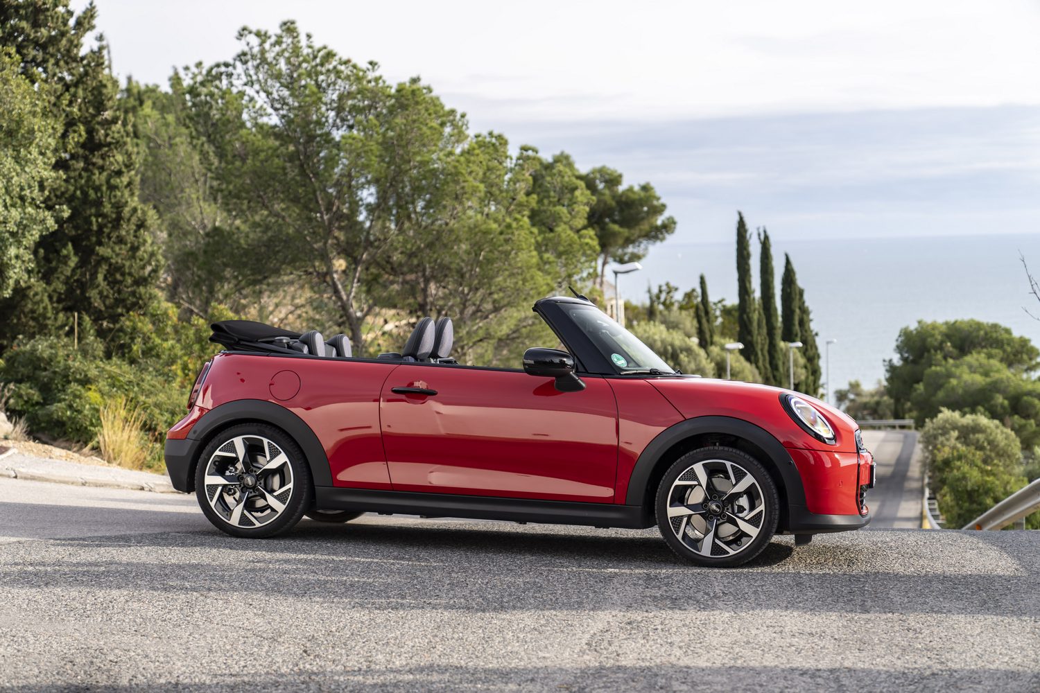 MINI Cooper Convertible