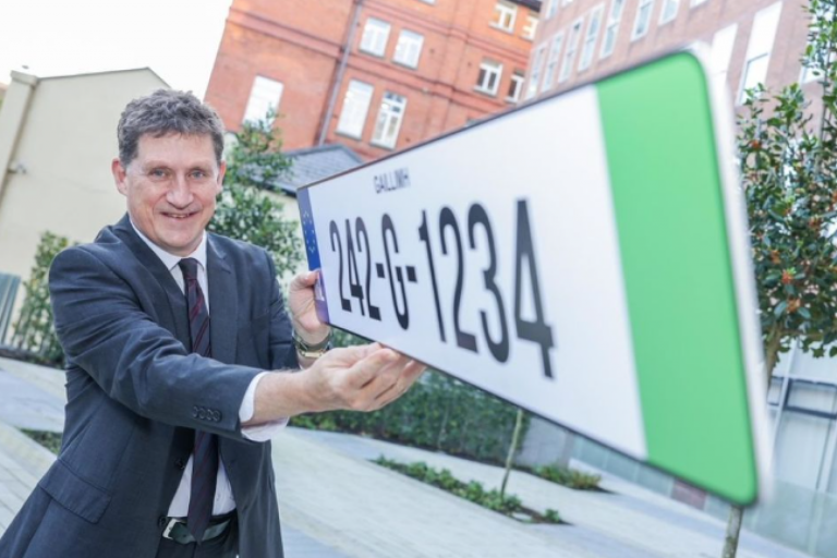 Green flash registration plates for EVs Ireland