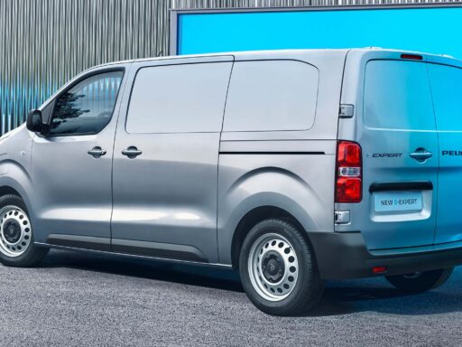 Peugeot E-expert exterior