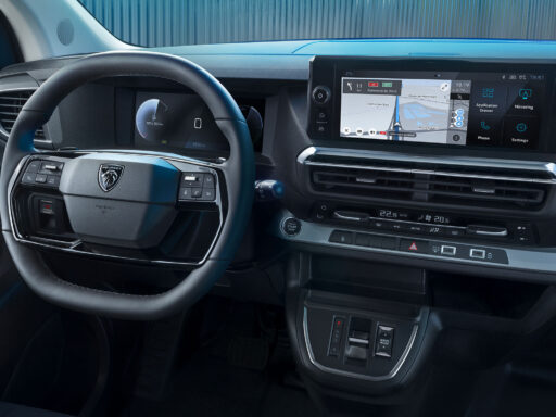 Peugeot e -expert interior