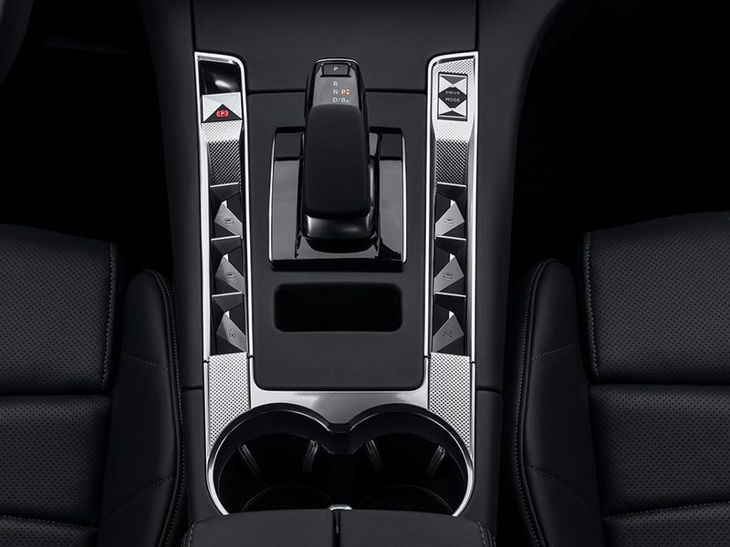 DS 7 Interior Design
