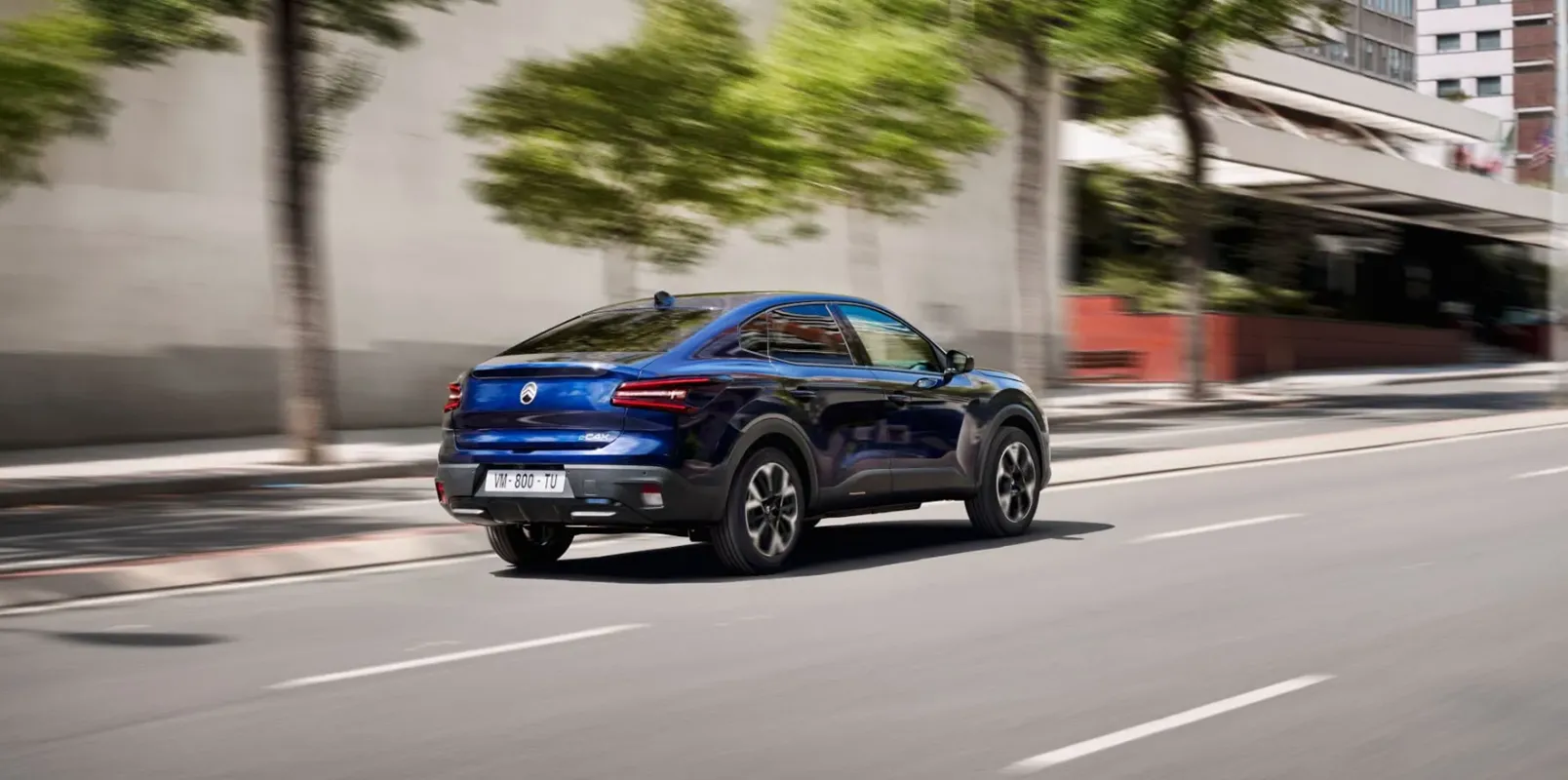 New Citroën ë-C4 X