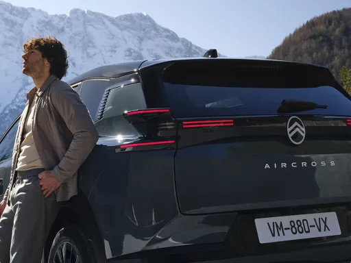 e-C5 Aircross Exterior