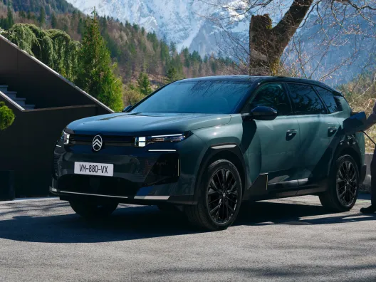 e-C5 Aircross Exterior