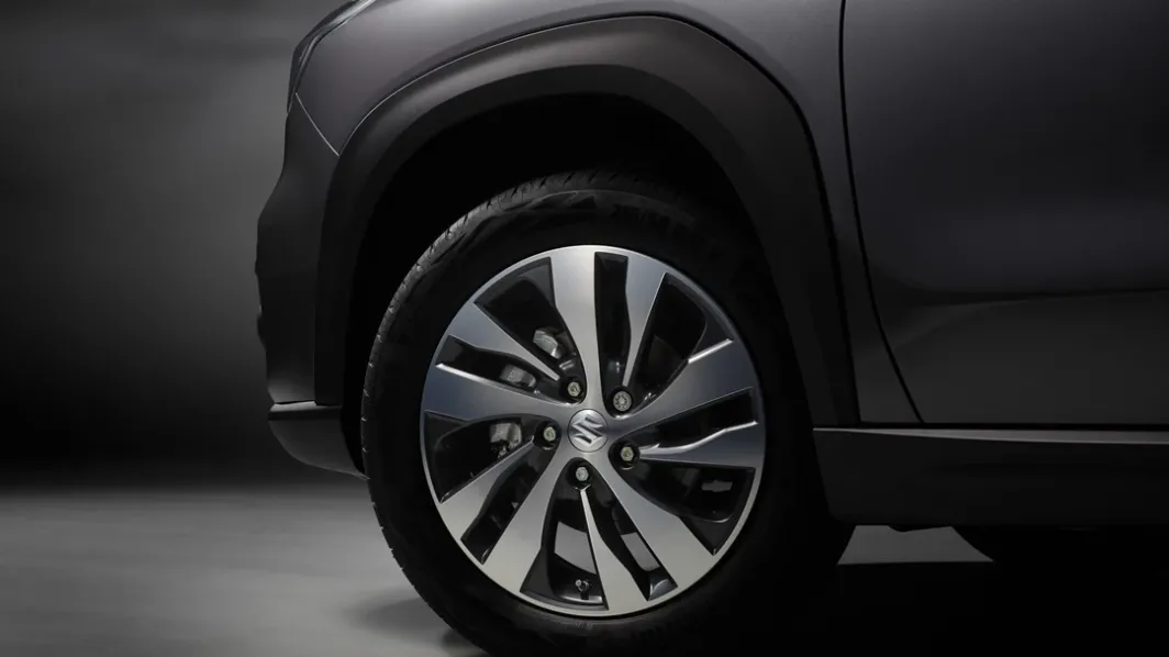 Suzuki S-Cross Design
