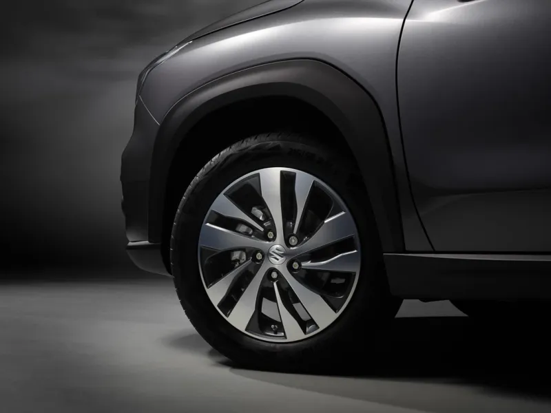 Suzuki S-Cross Design