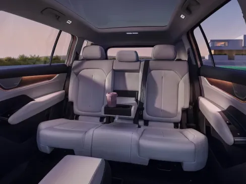 Peaq Interior