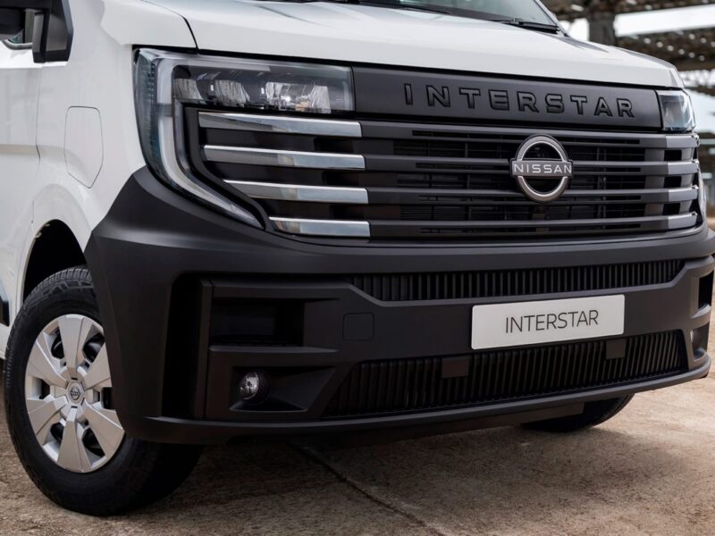 Nissan Interstar Exterior