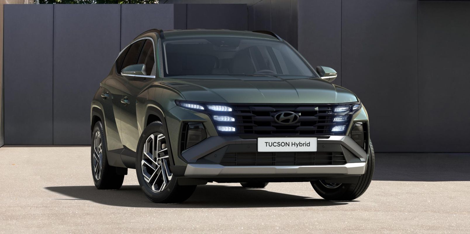 Tucson Hybrid Exterior