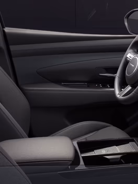 Tucson Hybrid Interior