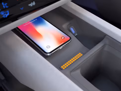 Ioniq 6 Wireles Charging.