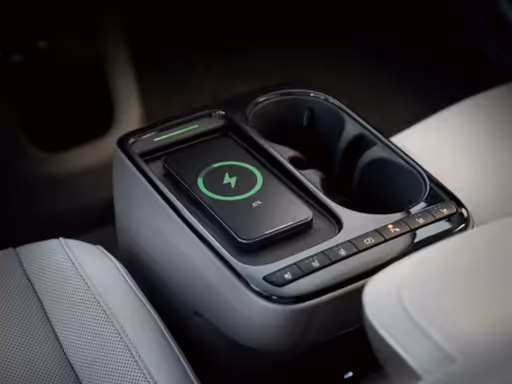 Ioniq 5 Wireless Charging.