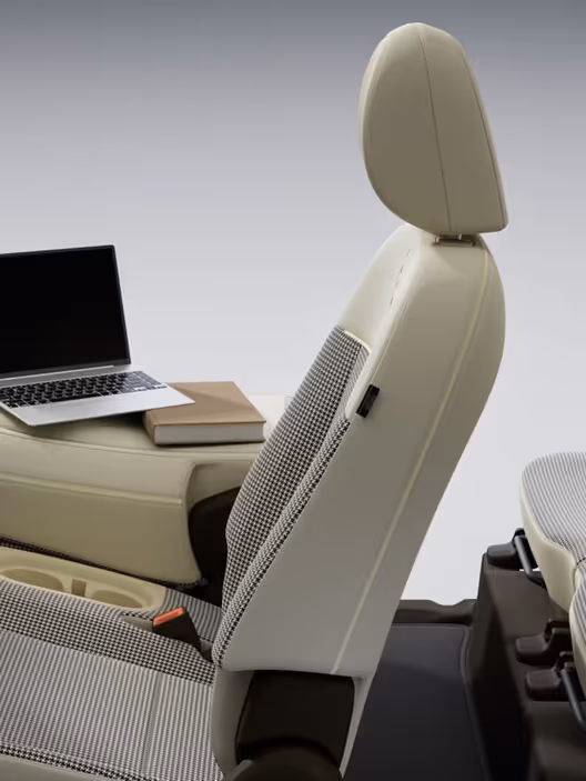 New Inster Interior