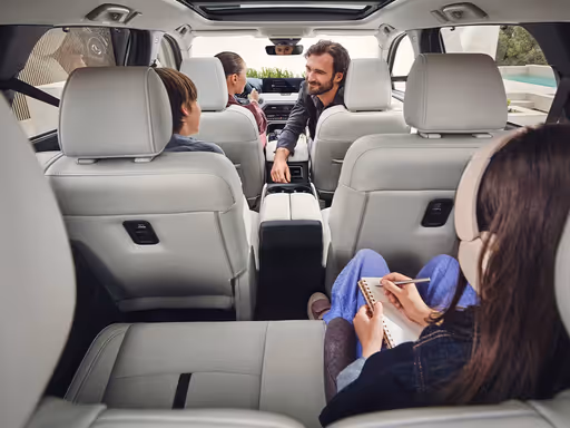 CX80 Interior