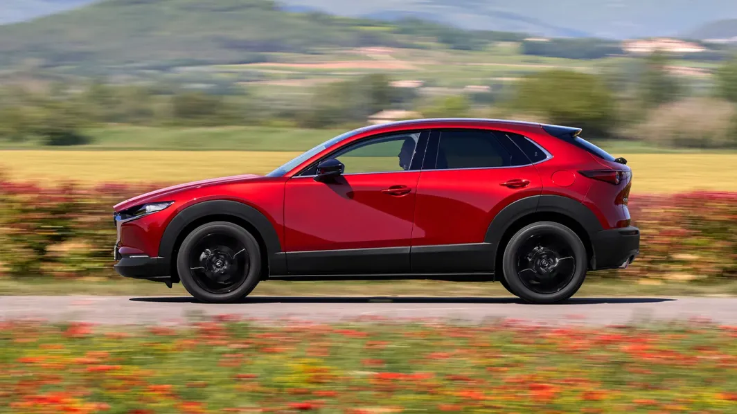 CX30 Exterior