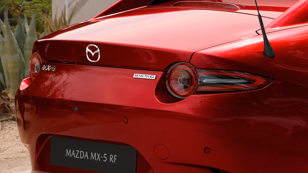 MX5 RF Exterior