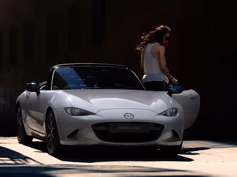 MX5 Exterior