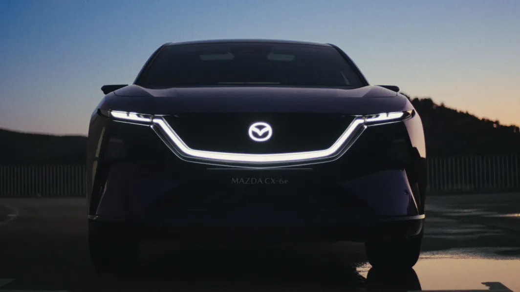 MAZDA CX-6e Exterior