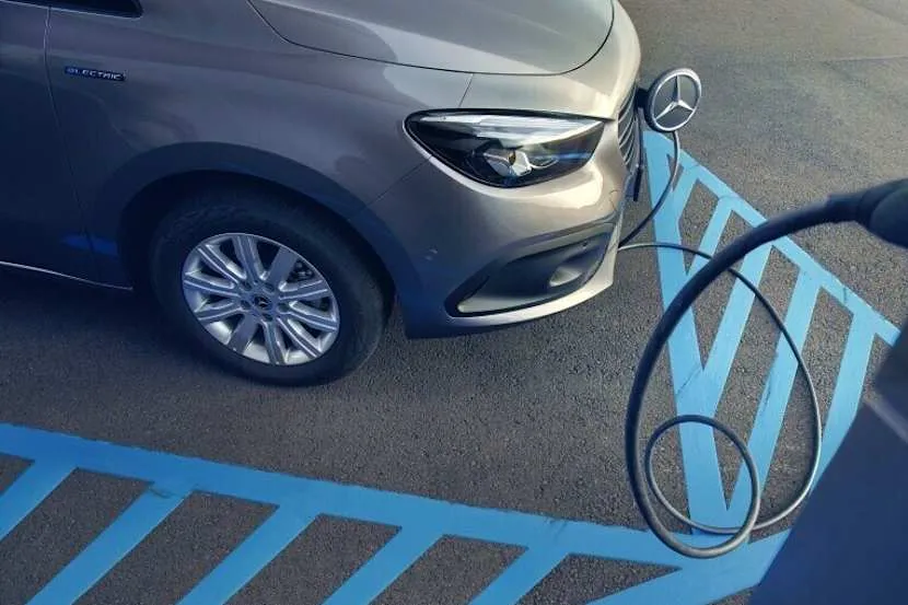 Simple and transparent public charging.