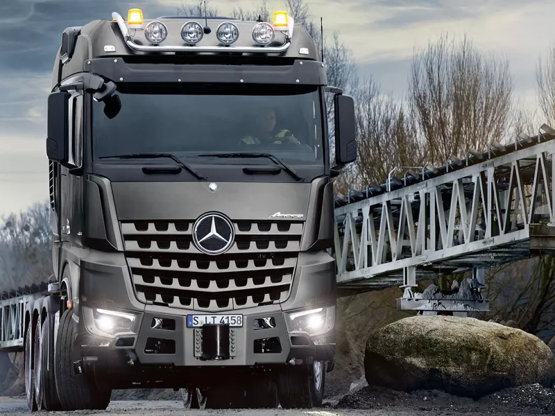 Arocs SLT Exterior