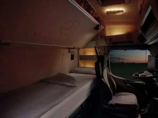 eACTROS 600 ProCabin