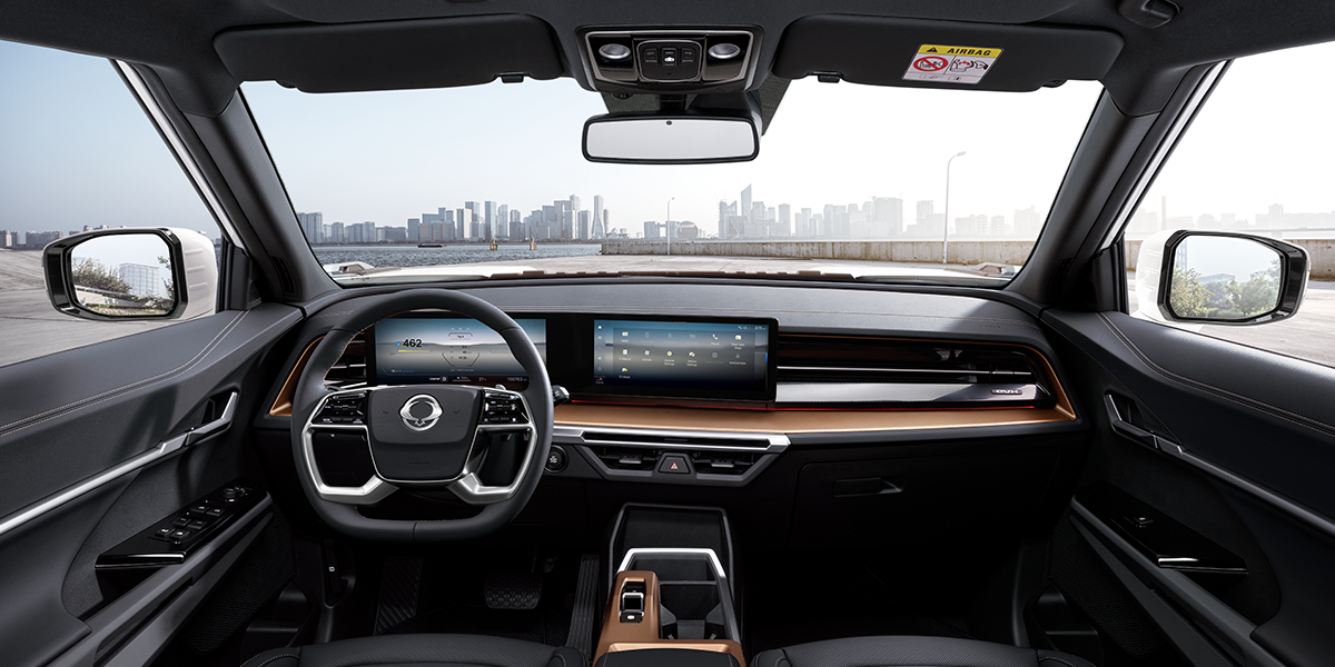Torres EVX Interior