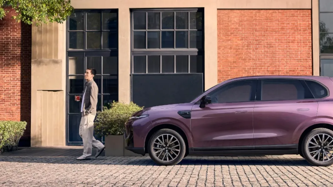 New B10 Exterior Design