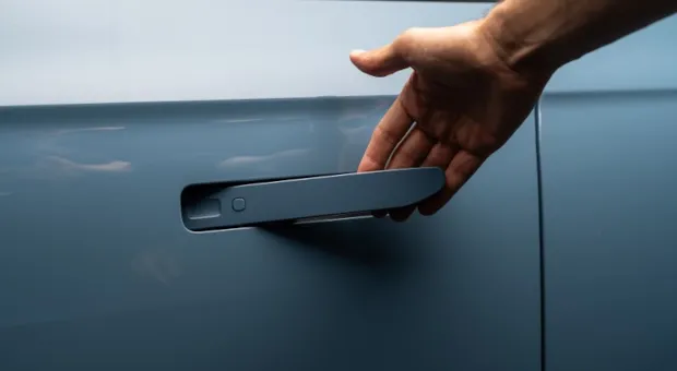 New B10 Exterior Design