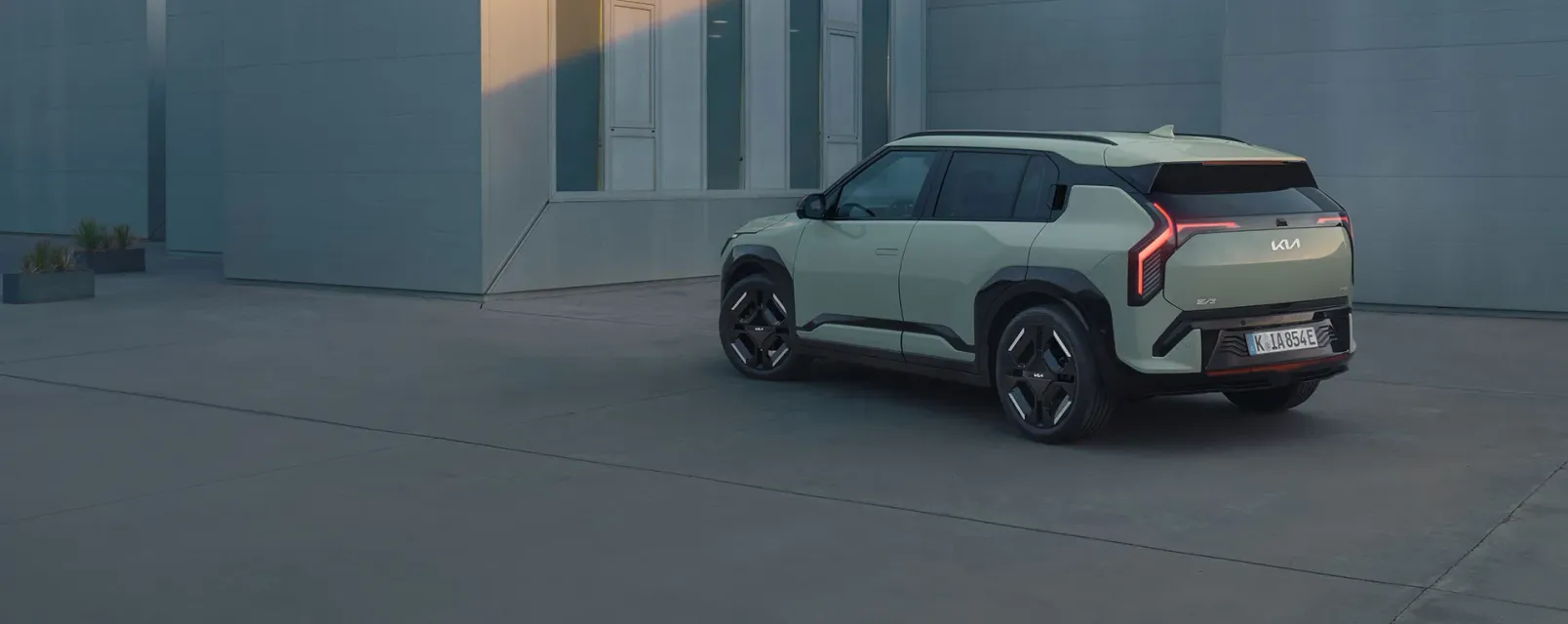 EV3 Exterior