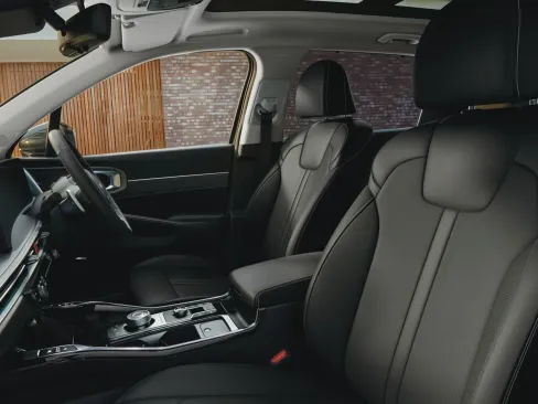 Sorento Interior