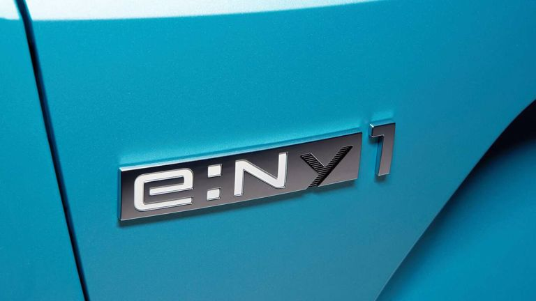 e:NY1 Exterior