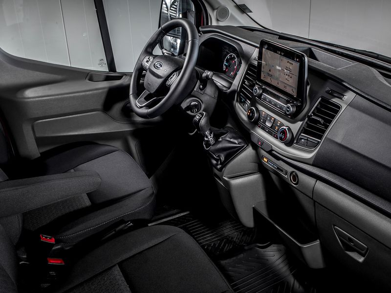 Transit Chassis Single Cab Interior