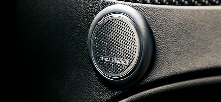 Giulia Interior
