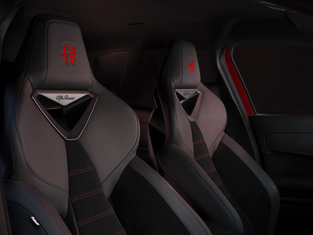 Junior Interior