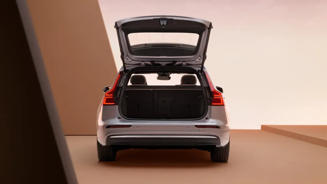 V60 Exterior Design