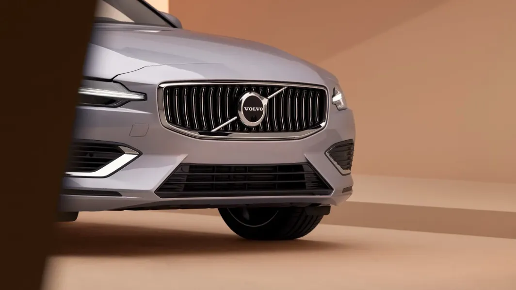 V60 Exterior Design