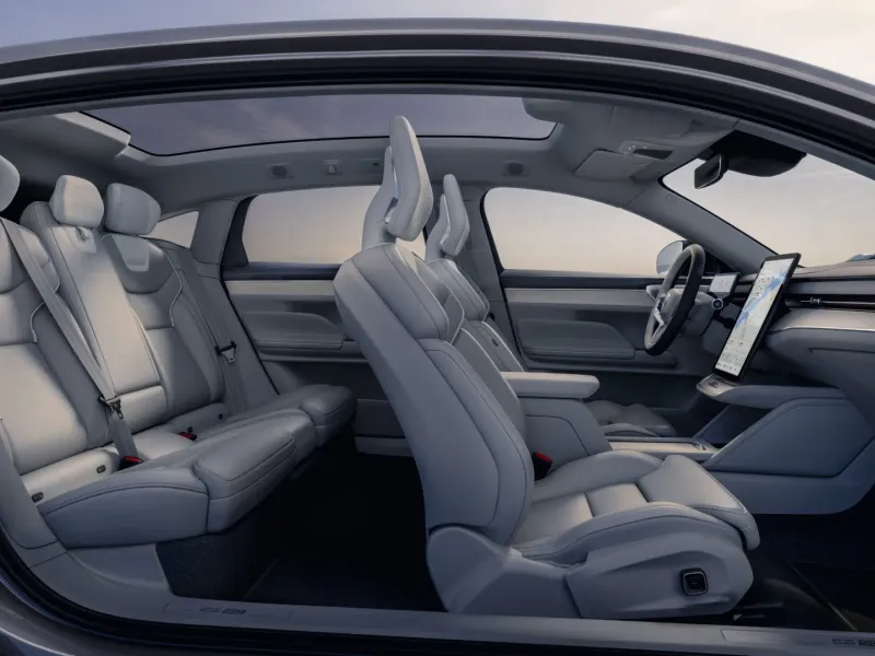 ES90 Interior