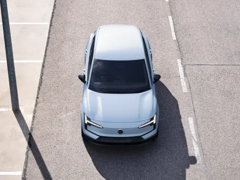 EX30