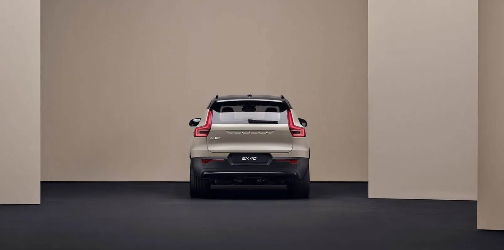 EX40