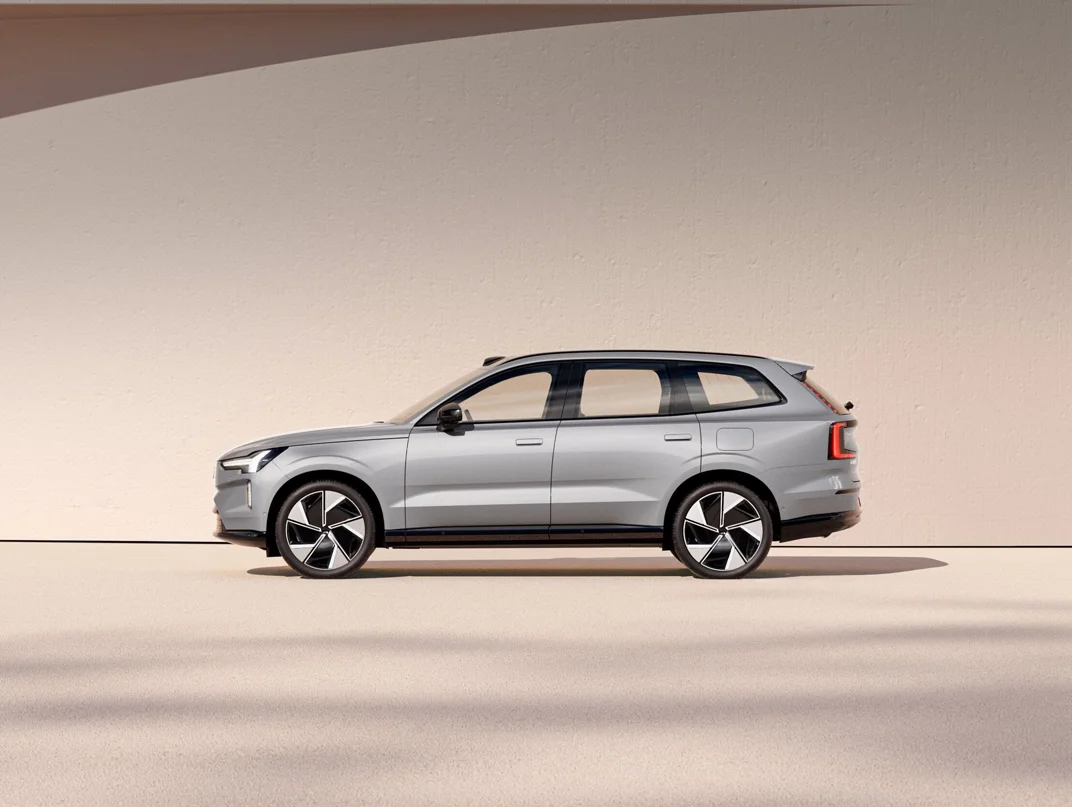 Volvo EX90