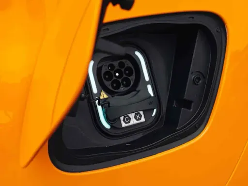 MG4 EV Fast Charging
