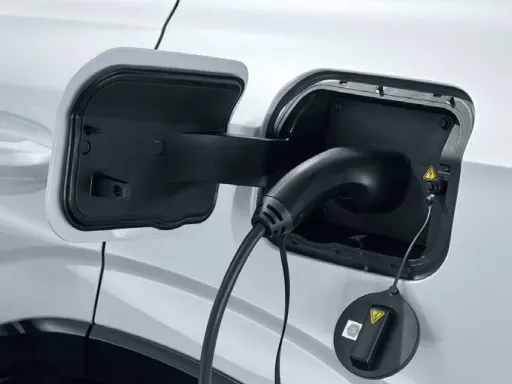 MG HS Hybrid+ Charger Connection